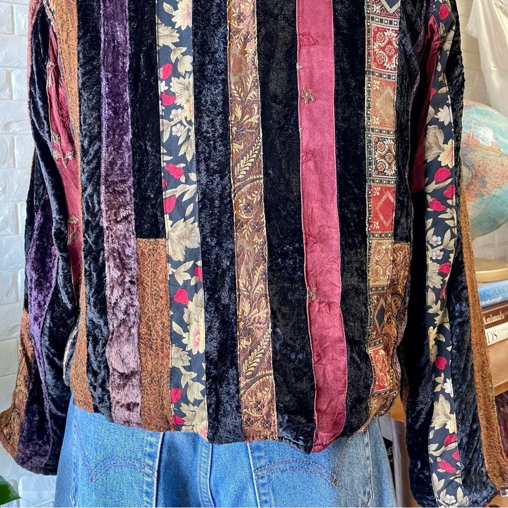 Vintage Coldwater Creek Boho Hippie Velvet Tapestry Jacket with Sequin Detail - Picture 11 of 13